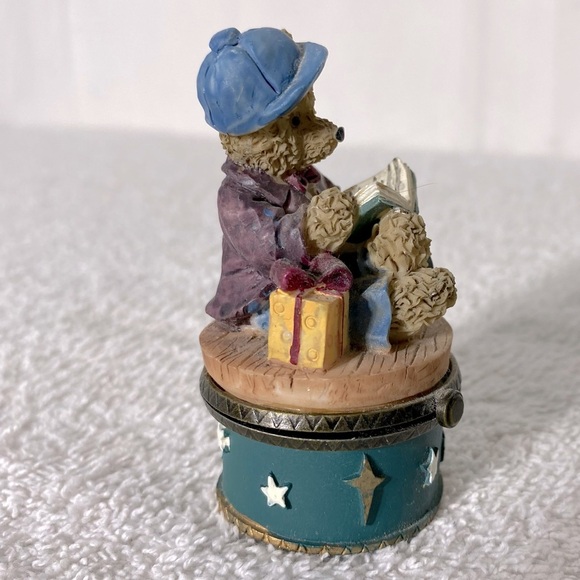 Vintage Charming Teddy Bear with Book Figurine Trinket Box Collectible - Picture 11 of 12
